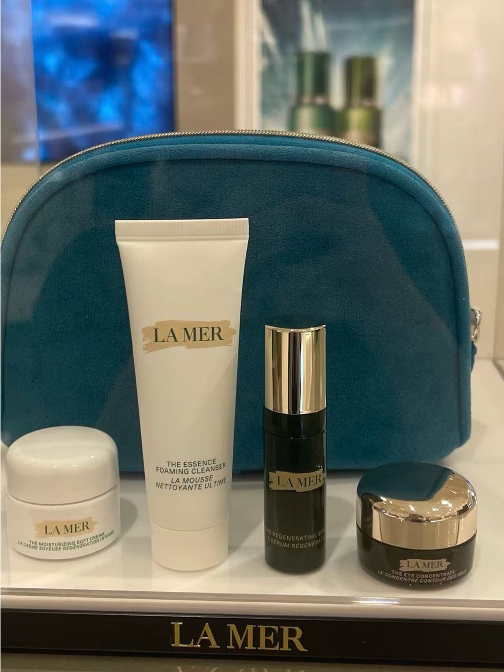 NEW La Mer Skincare Gift Set